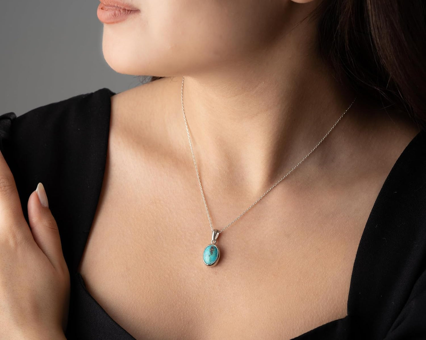 Kadınlar İçin Minimalist Mavi Taşlı Turkuaz Zarif Altın Kaplama Kolye, 925 Ayar Gümüş